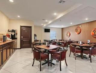 Travelodge Pharr McAllen Buitenkant foto